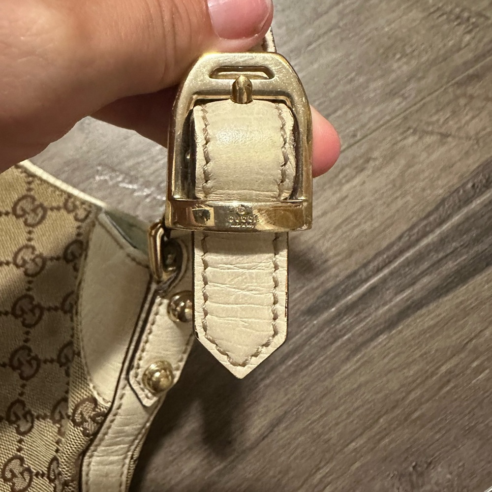 Gucci Brown GG Canvas Hasler Shoulder Bag White Beige Cream - Picture 6 of 9